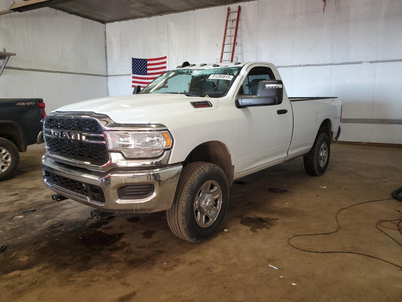 RAM 3500 TRADESMAN