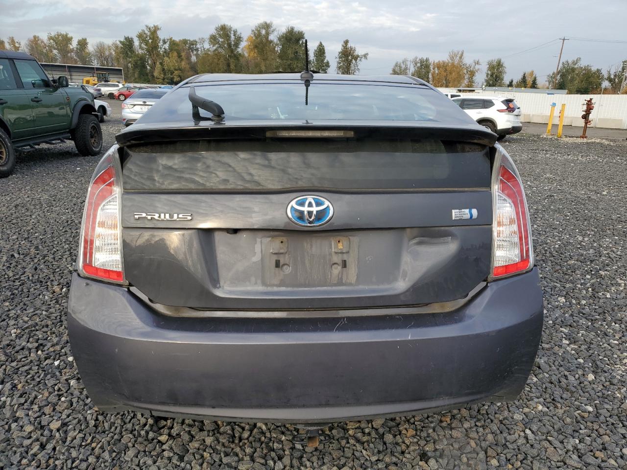 TOYOTA PRIUS