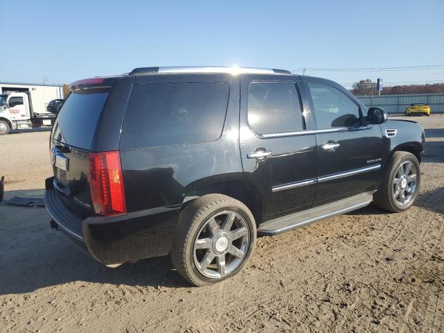 2013 CADILLAC ESCALADE L #3291167975