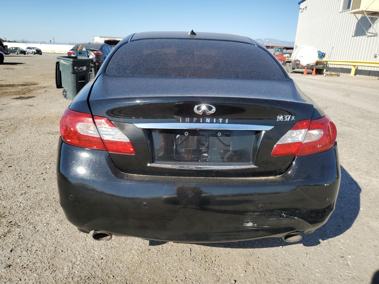 INFINITI M37 X