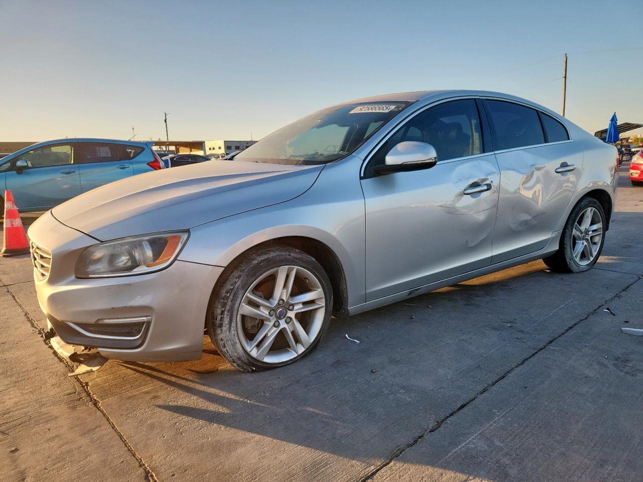 VOLVO S60 PREMIER