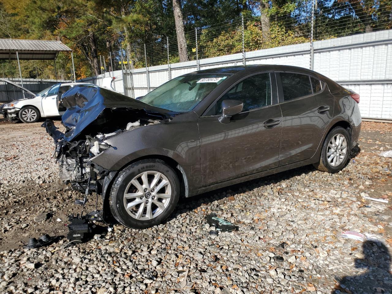 MAZDA 3 GRAND TOURING