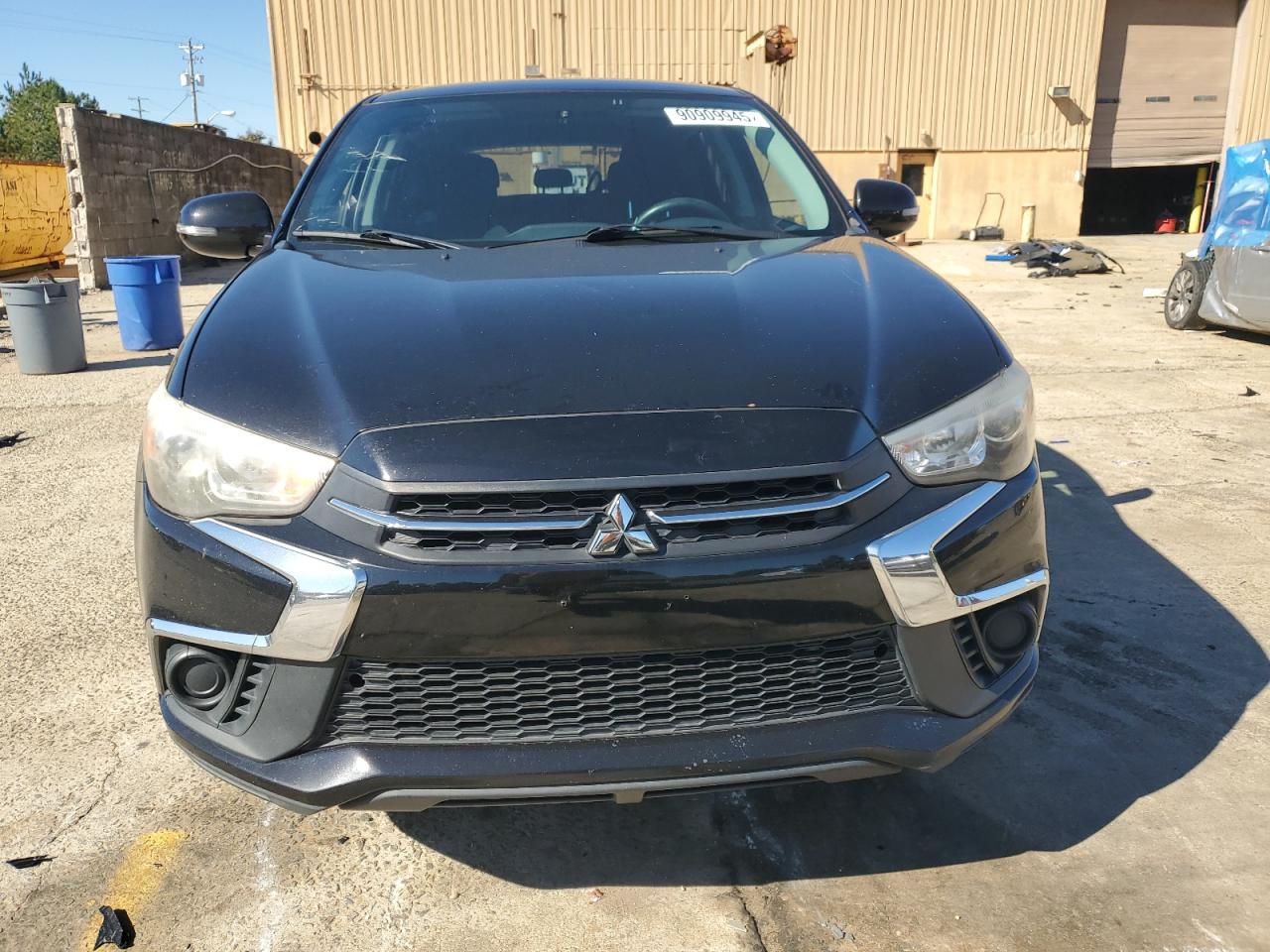 MITSUBISHI OUTLANDER ES