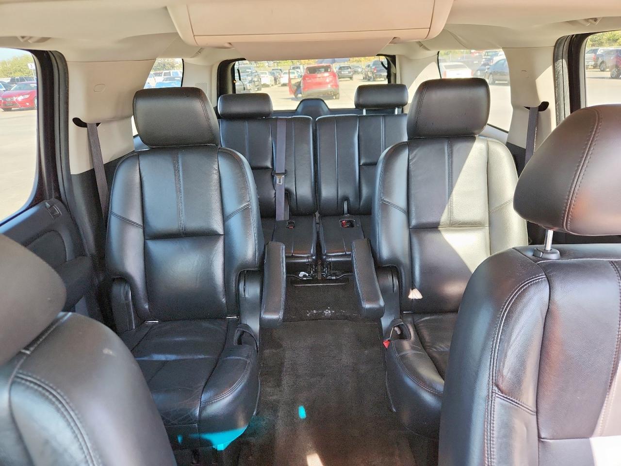 CHEVROLET SUBURBAN C1500 LT