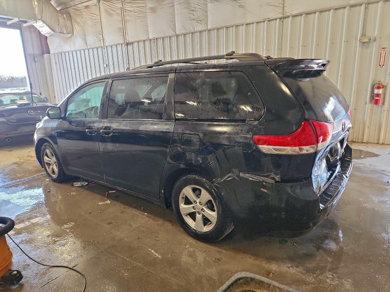 2013 TOYOTA SIENNA LE #3294548628