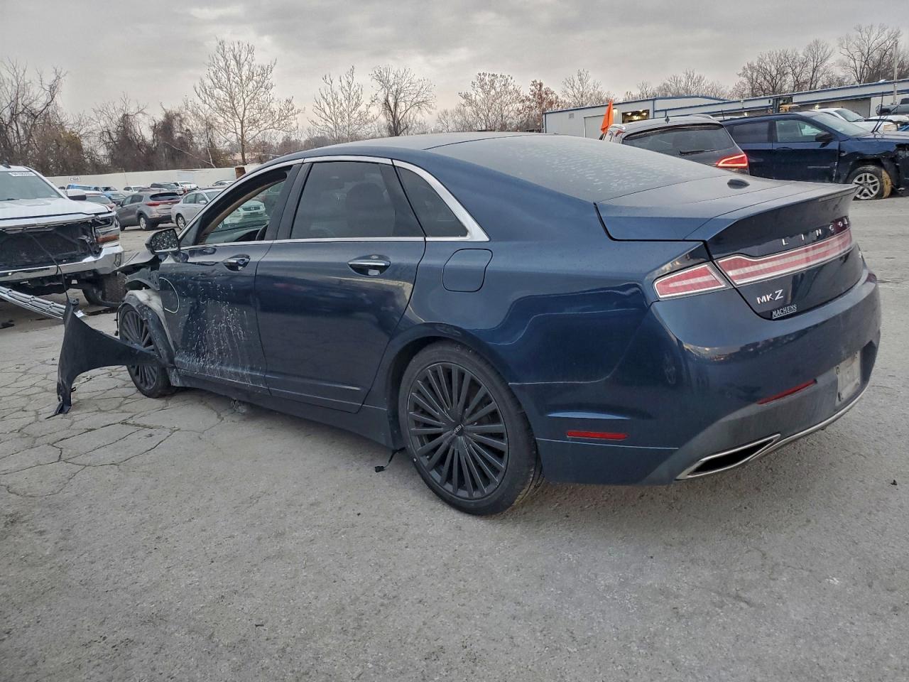 LINCOLN MKZ RESERVE