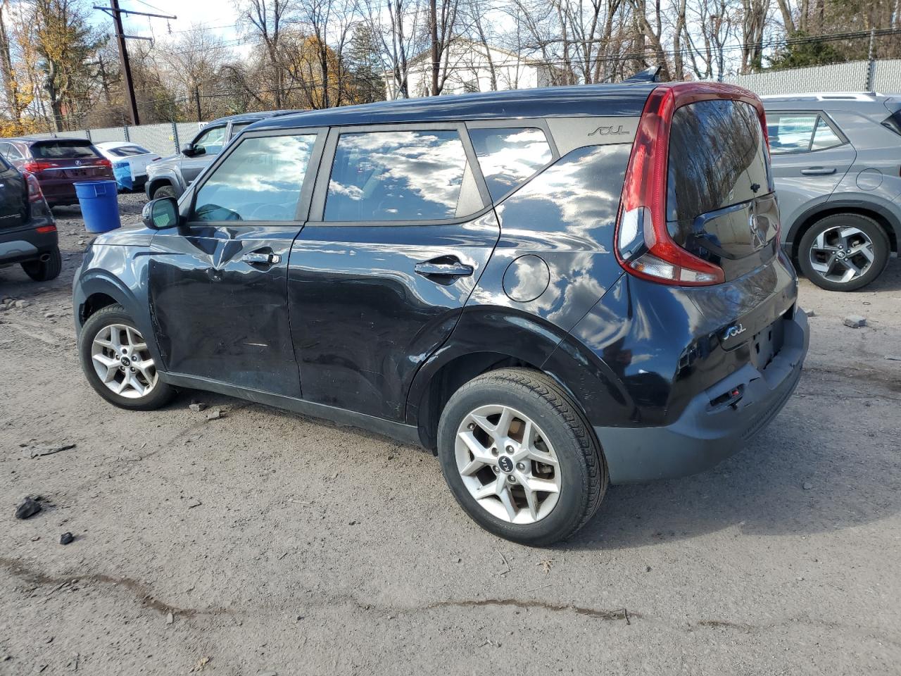 KIA SOUL LX