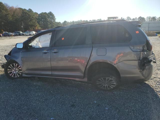 2019 TOYOTA SIENNA XLE #3297151511