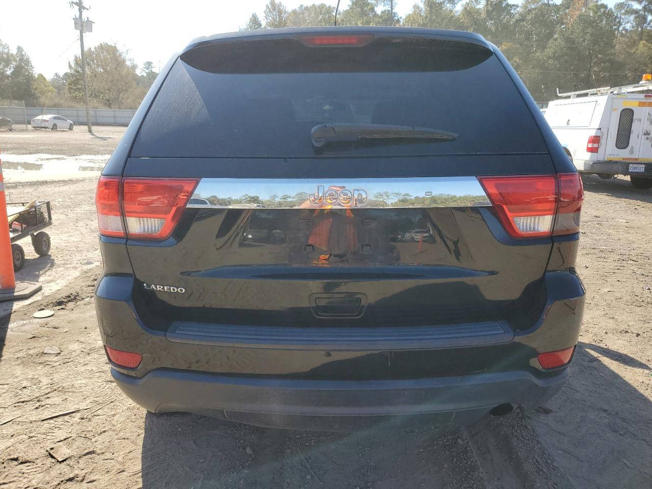 JEEP GRAND CHEROKEE LAREDO