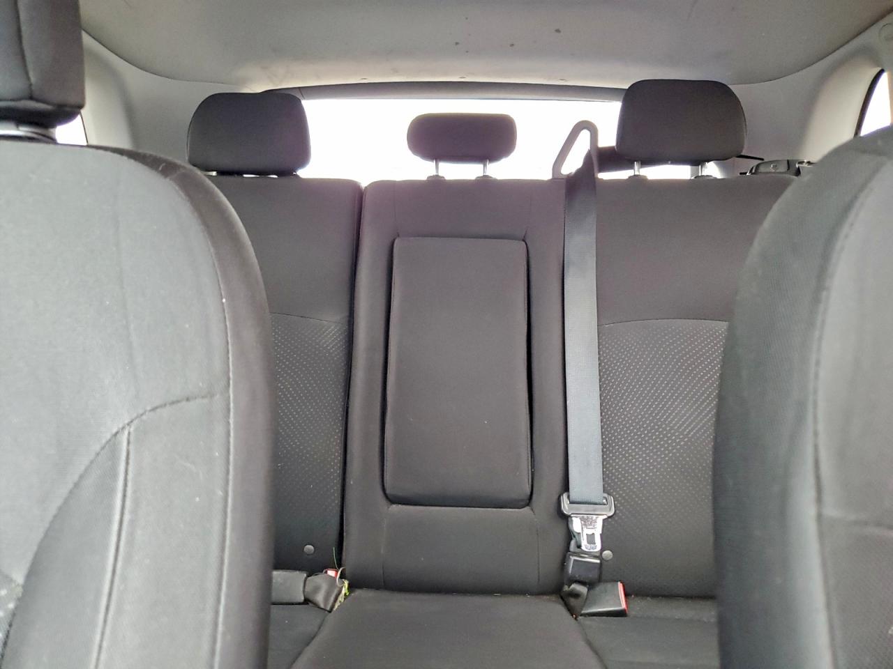 MITSUBISHI OUTLANDER ES