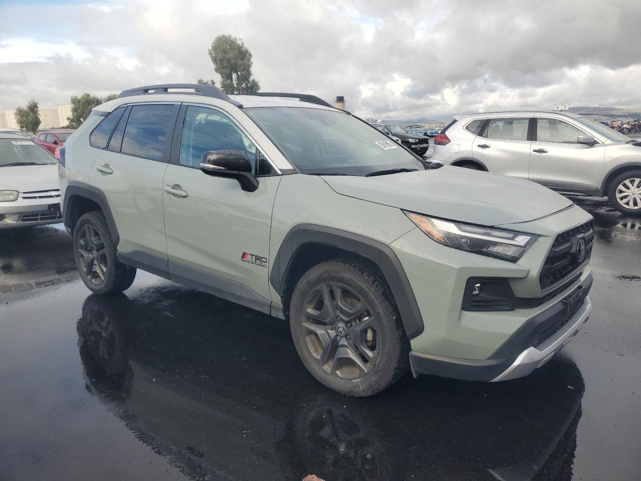 TOYOTA RAV4 ADVENTURE