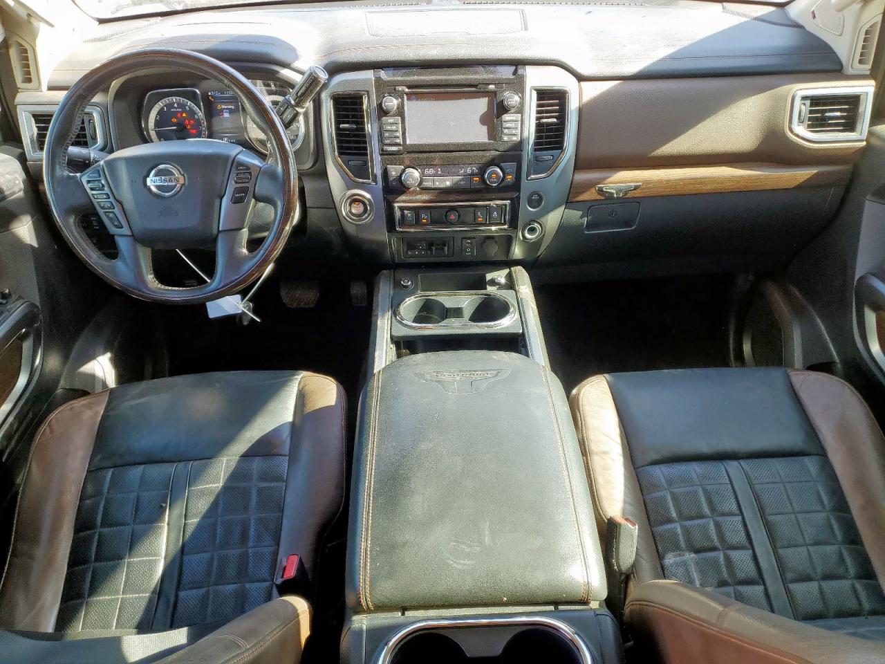 Lot #3317149999 2017 NISSAN TITAN SV