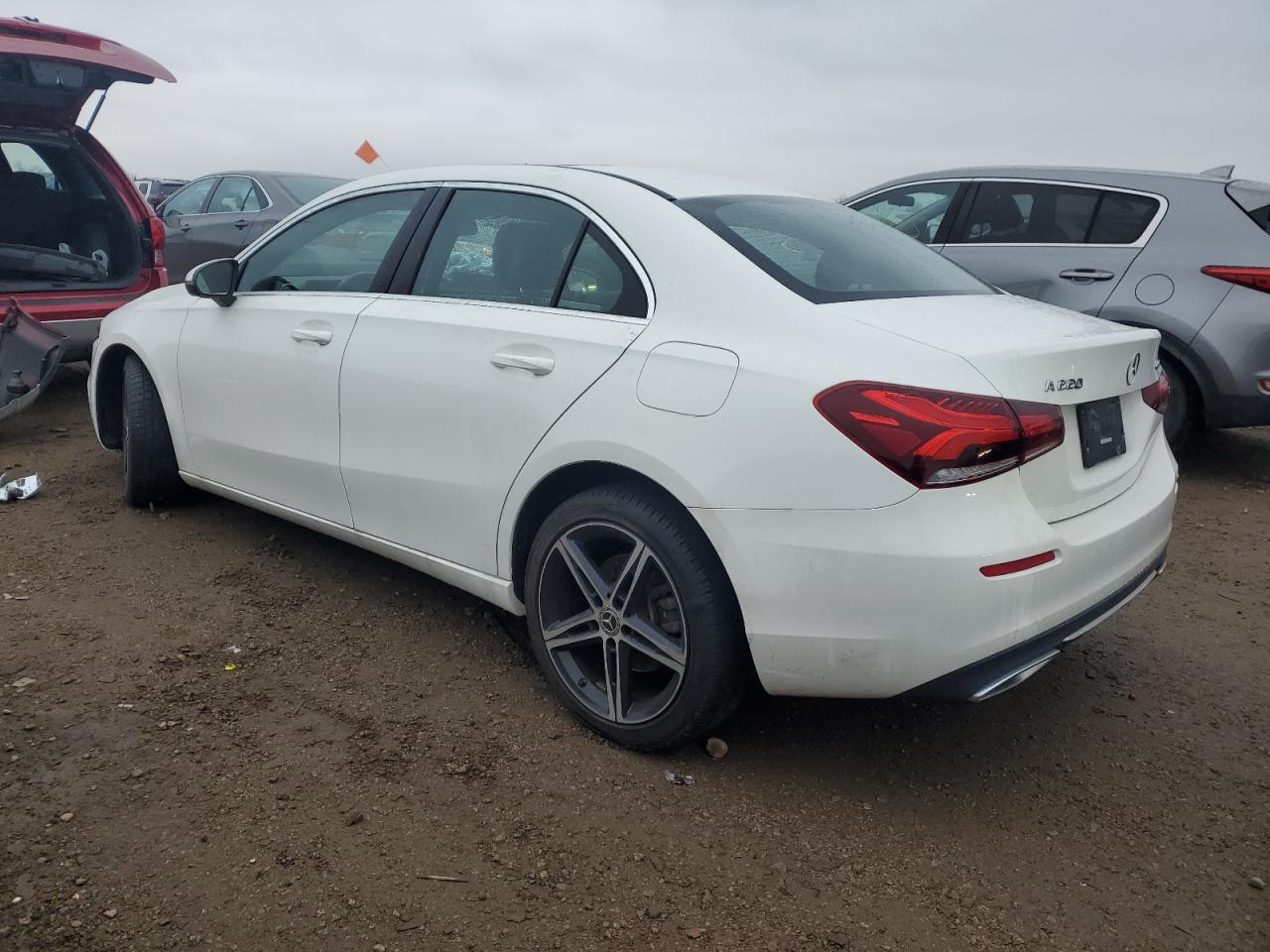 MERCEDES-BENZ A-CLASS 220 4MATIC