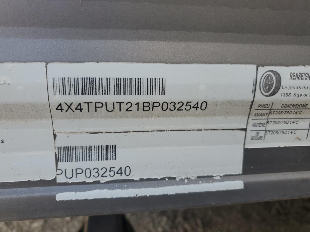 Lot #3285102401 2011 PUMA 5TH WHEEL