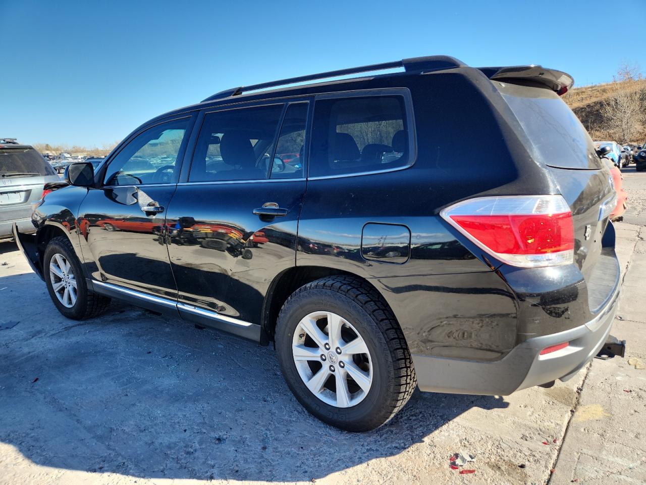 TOYOTA HIGHLANDER BASE