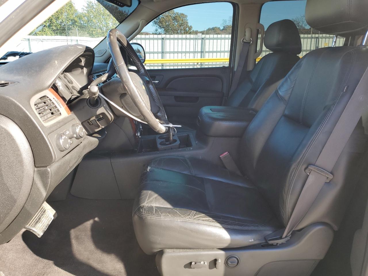 CHEVROLET SILVERADO K1500 LTZ