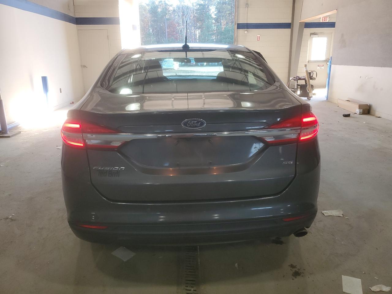 FORD FUSION SE
