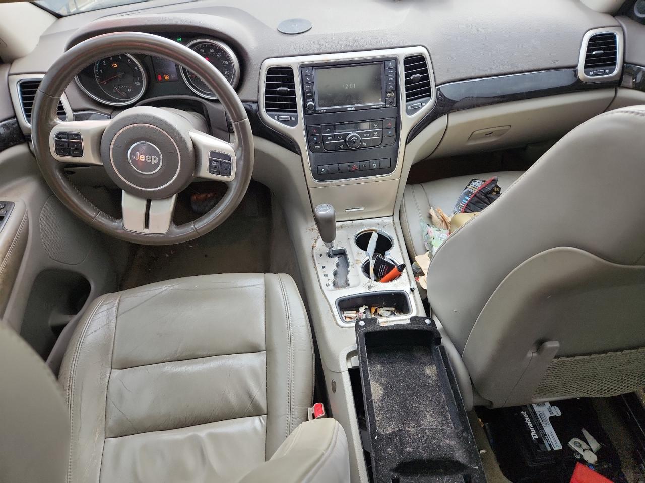 JEEP GRAND CHEROKEE LAREDO