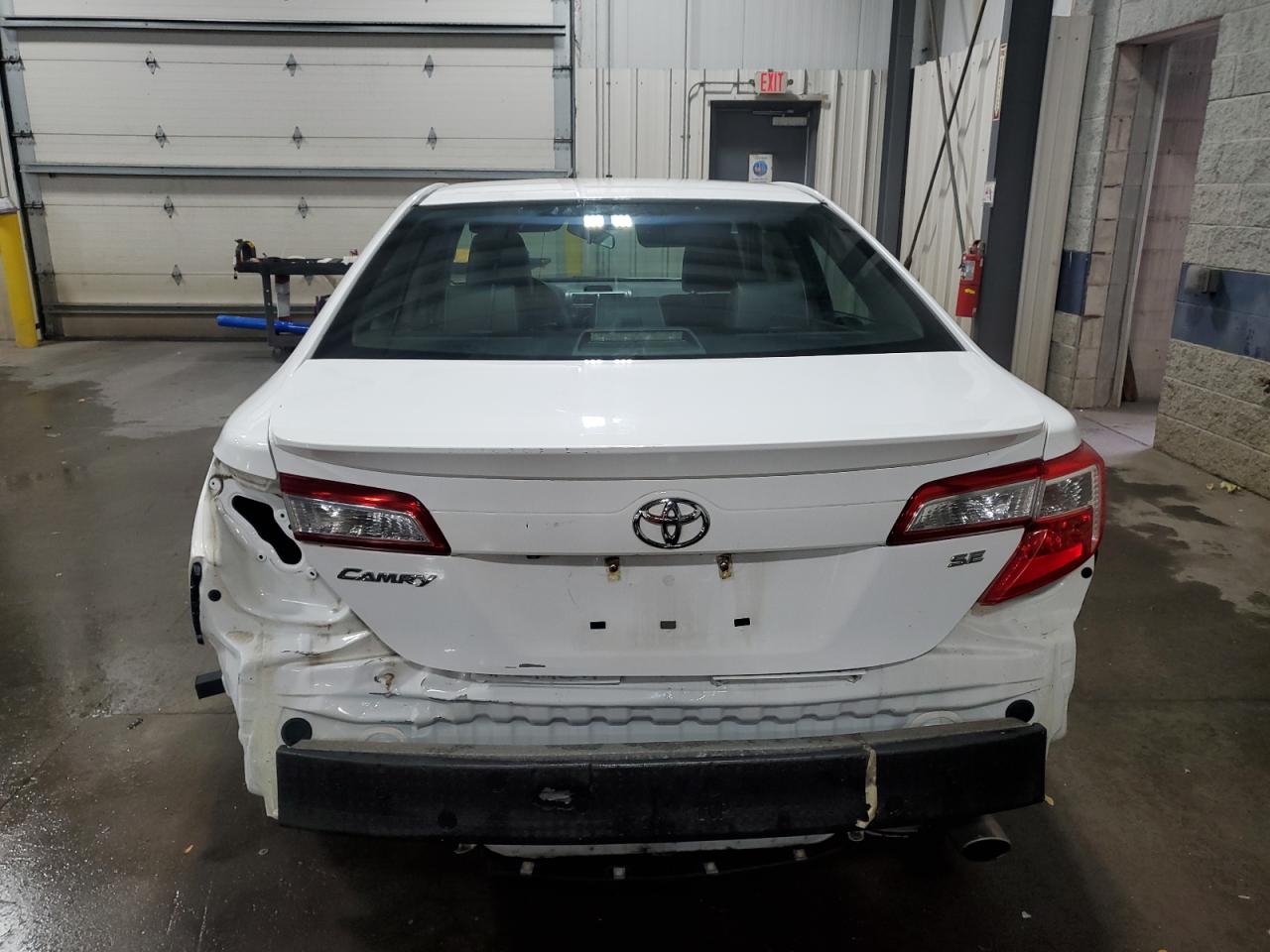 TOYOTA CAMRY L