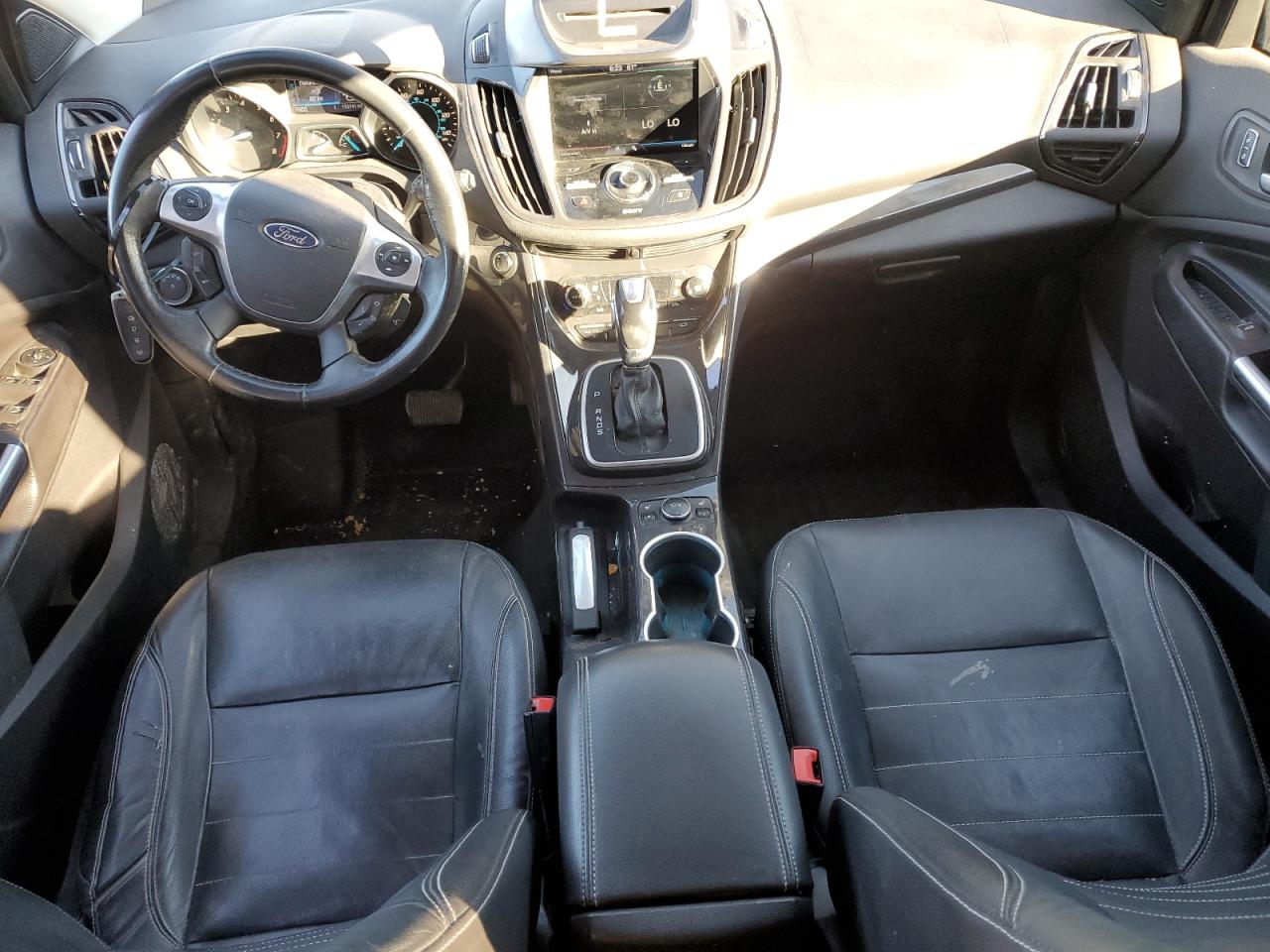 FORD ESCAPE TITANIUM