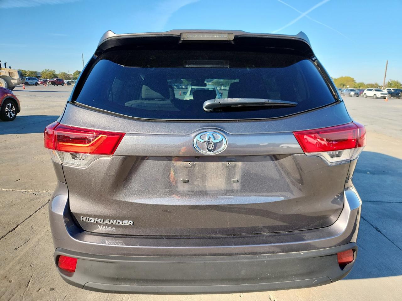 TOYOTA HIGHLANDER LE