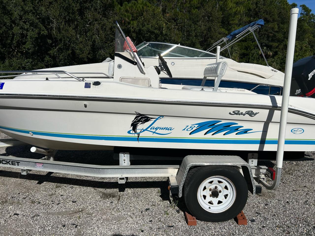 Lot #3287379990 1997 SEA RAY 185