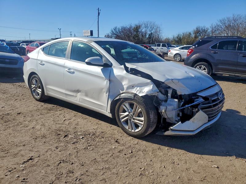 2019 HYUNDAI ELANTRA SE #3294403495