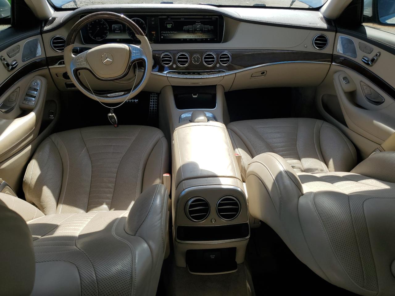 MERCEDES-BENZ S-CLASS 550
