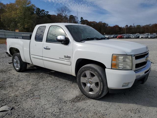 2011 CHEVROLET SILVERADO #3302909089