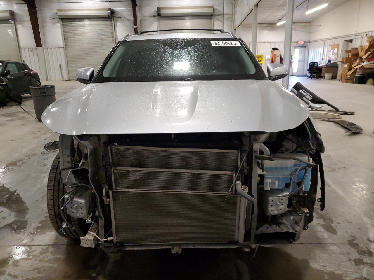 TOYOTA HIGHLANDER HYBRID XLE