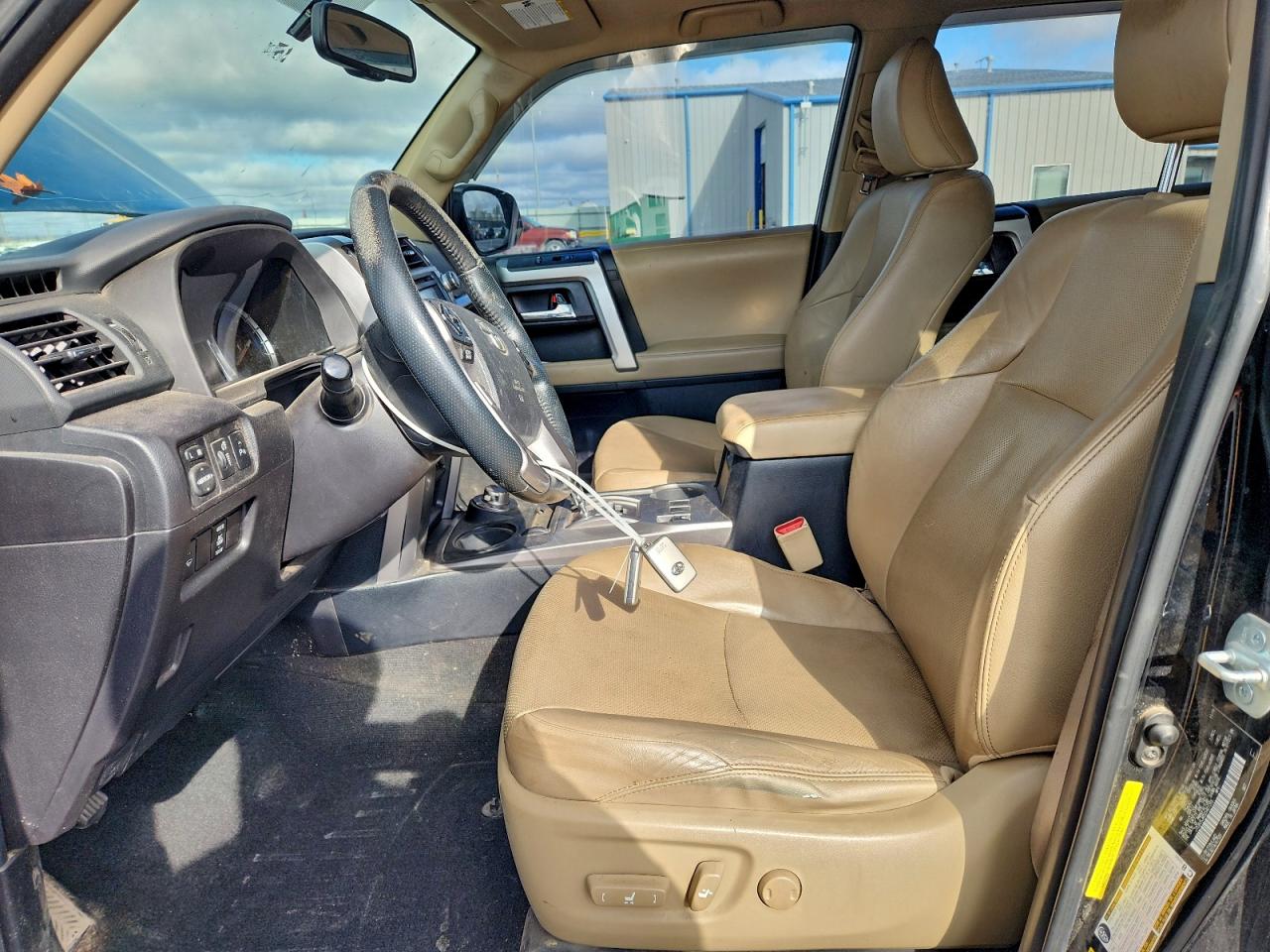 TOYOTA 4RUNNER SR5/SR5 PREMIUM