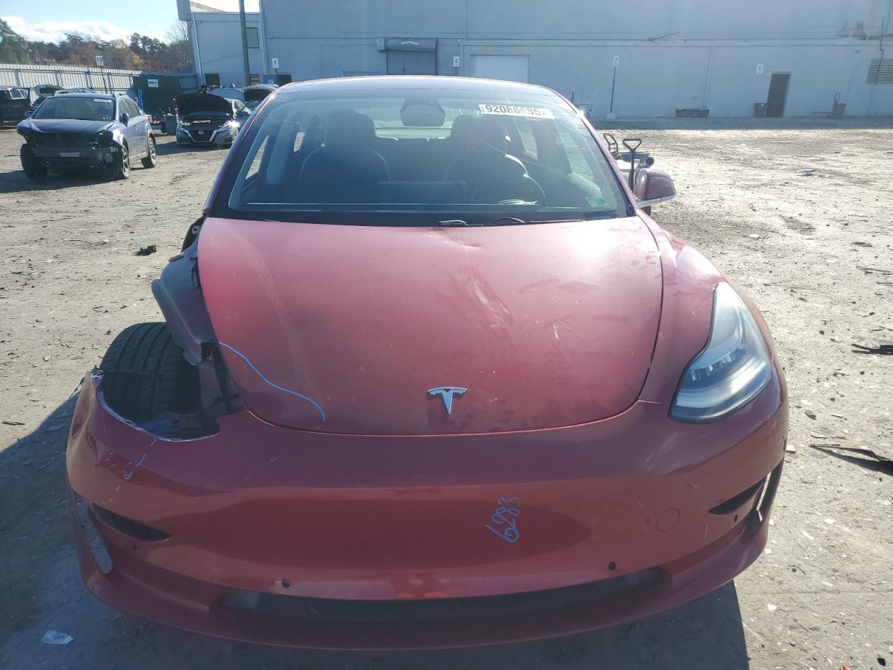 TESLA MODEL 3