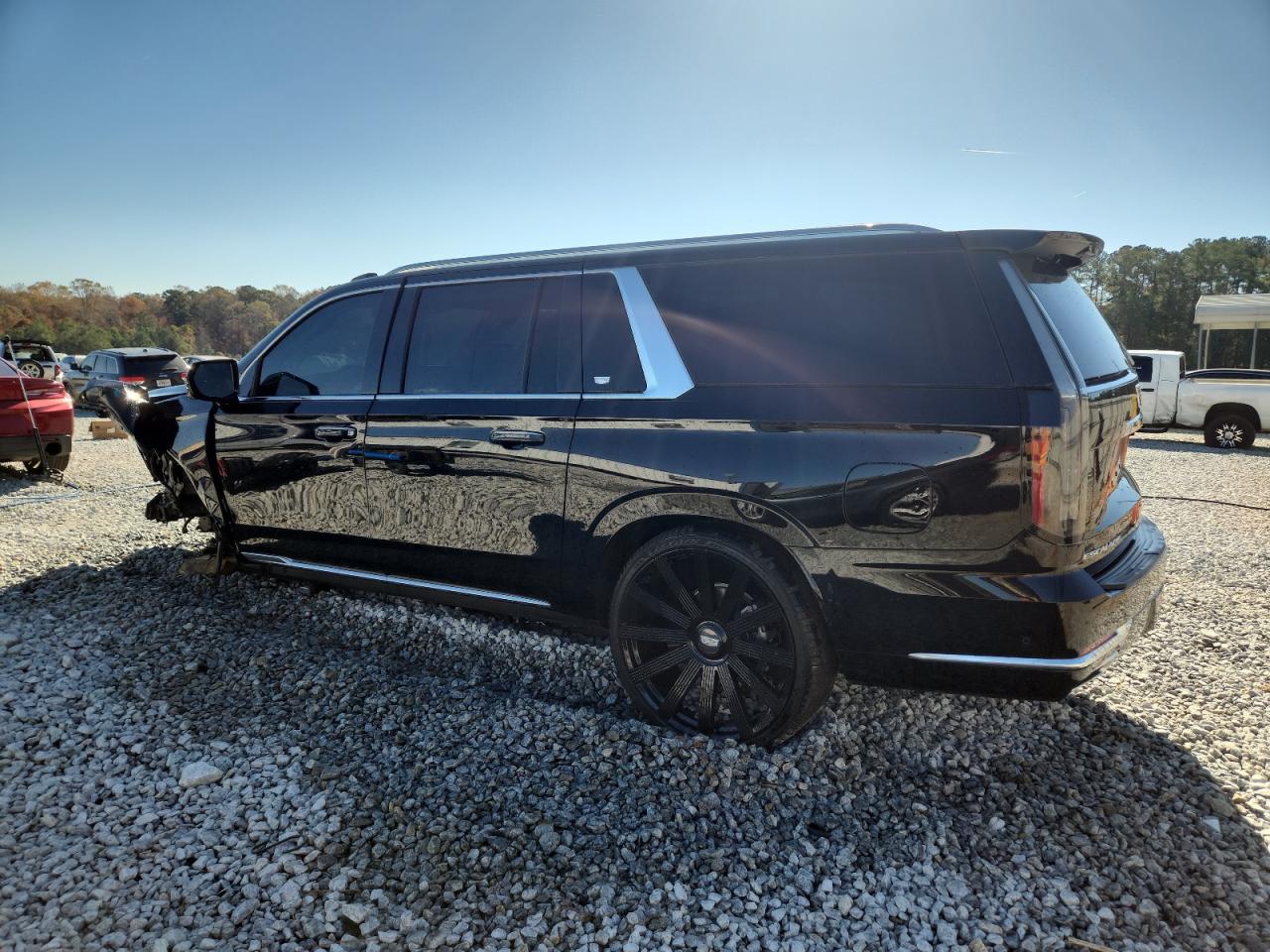 CADILLAC ESCALADE ESV PREMIUM LUXURY