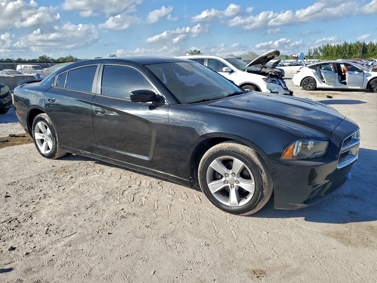 DODGE CHARGER SE