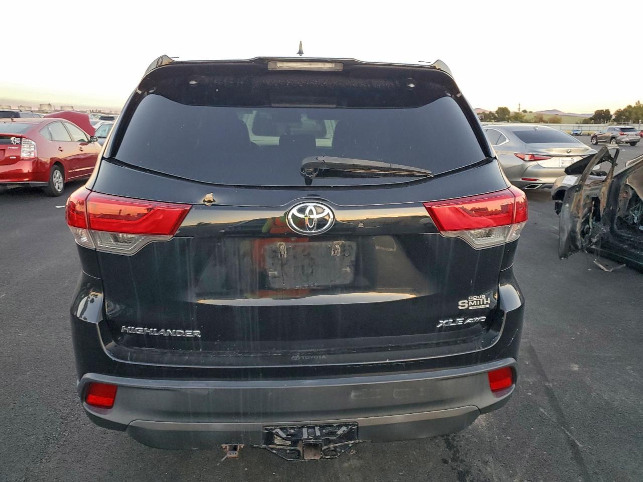 TOYOTA HIGHLANDER SE