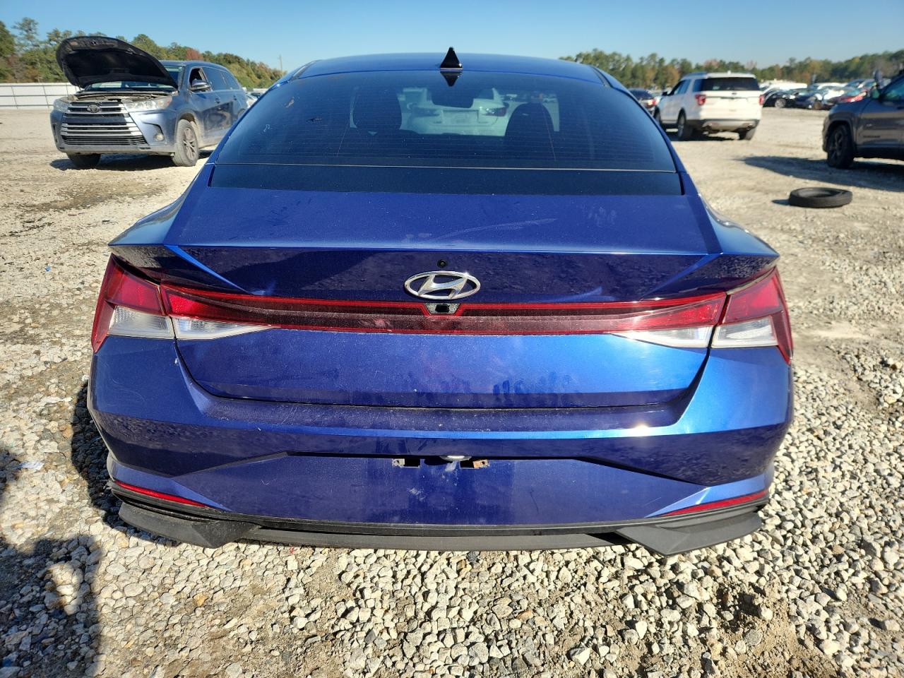 HYUNDAI ELANTRA SEL