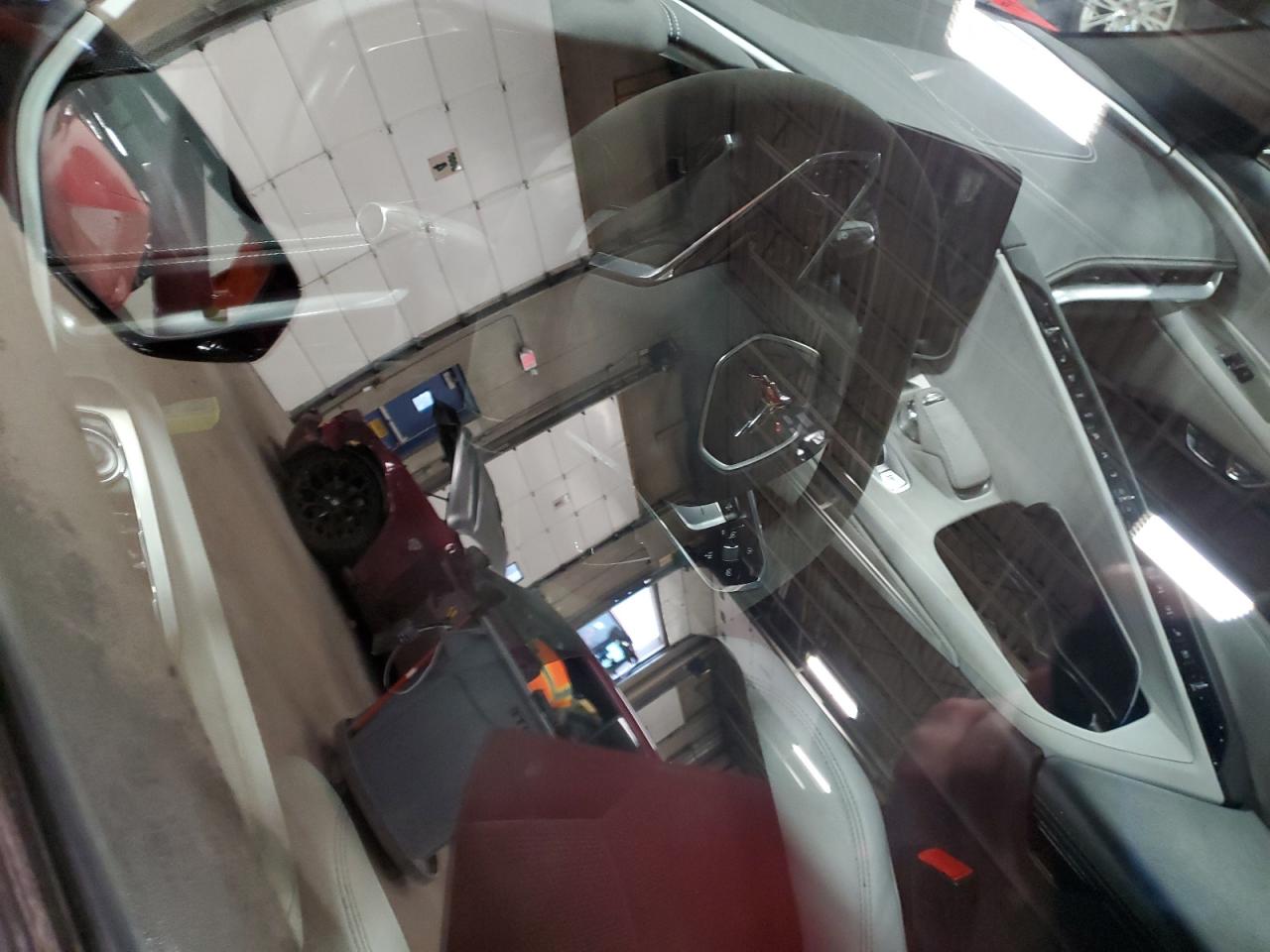 CHEVROLET CORVETTE STINGRAY 2LT