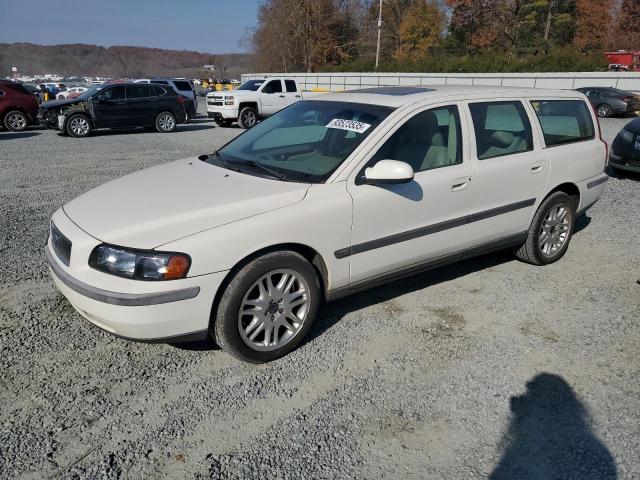 Global Auto Auctions: 2002 VOLVO V70 2.4T