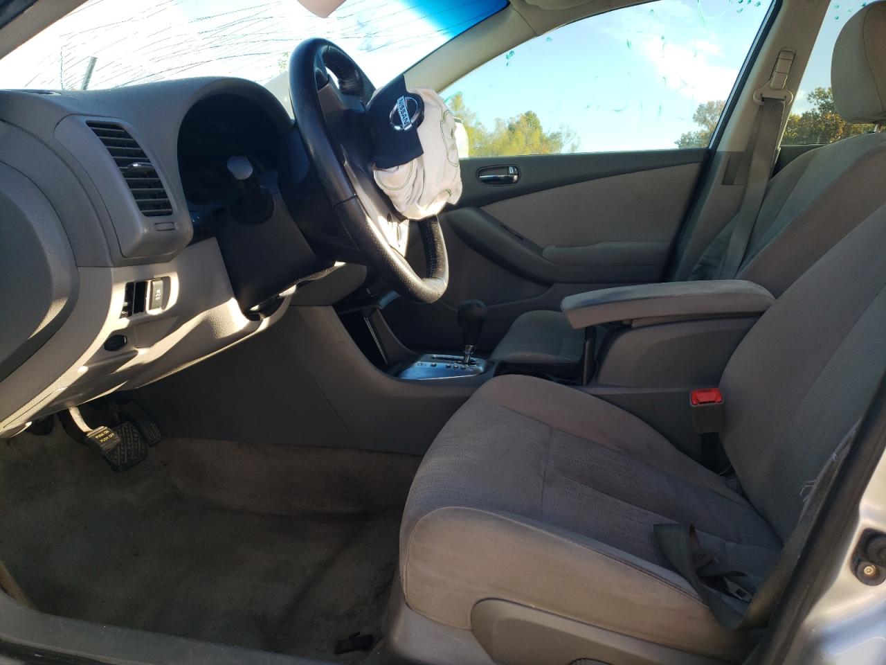 NISSAN ALTIMA BASE