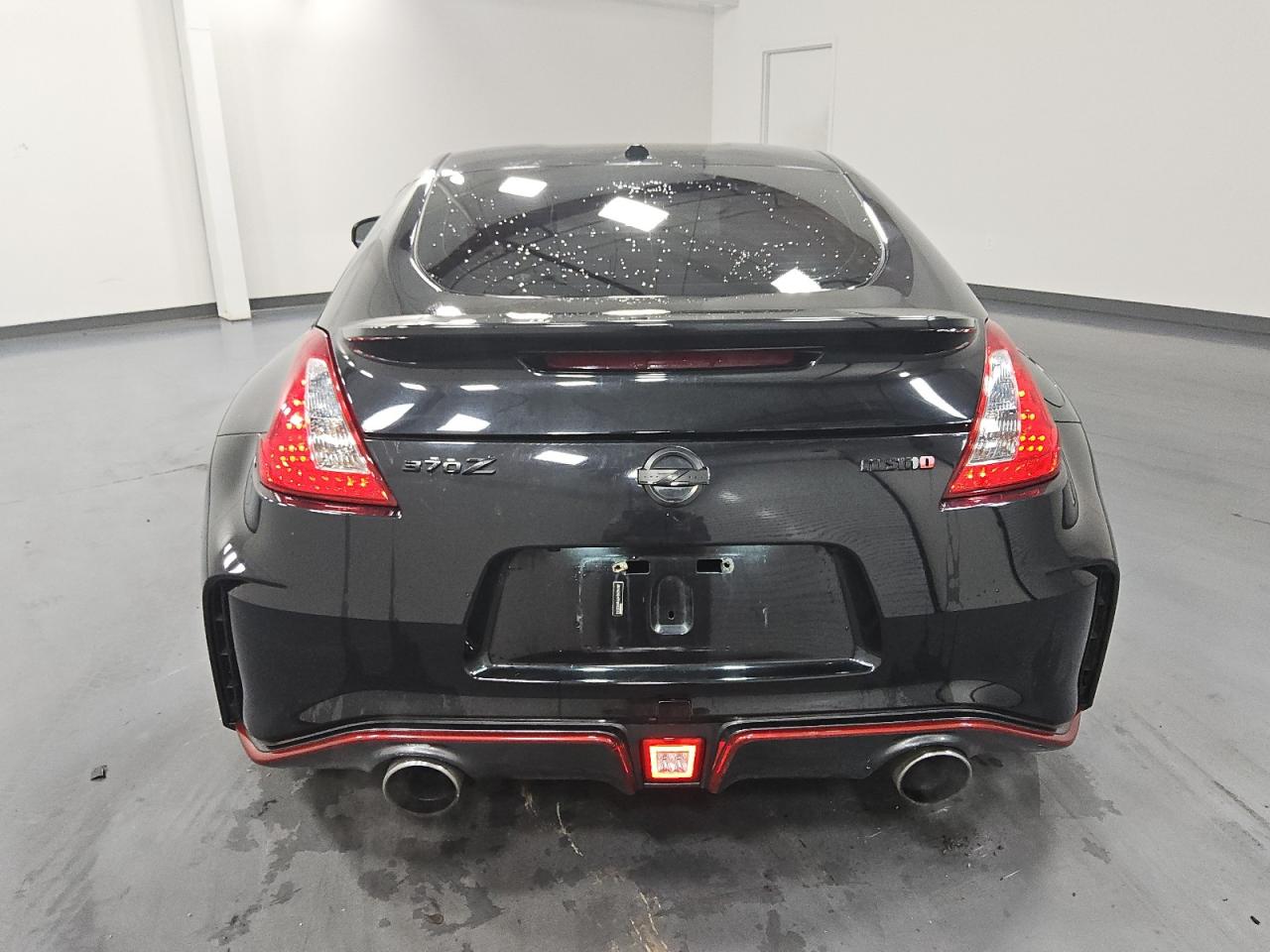 NISSAN 370Z BASE