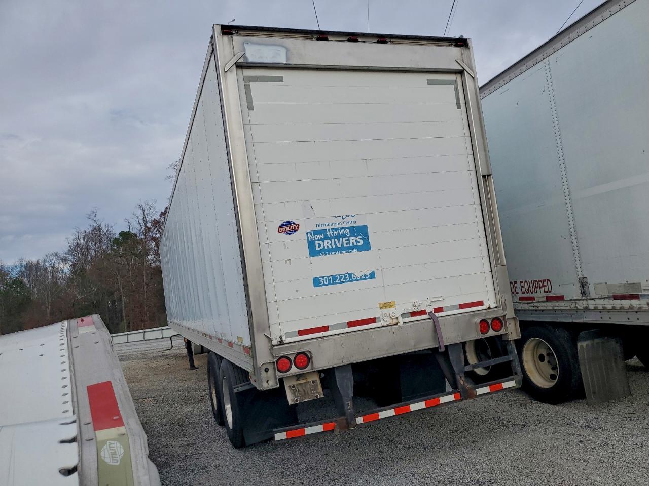 Lot #3296953851 2015 UTILITY VS2RA