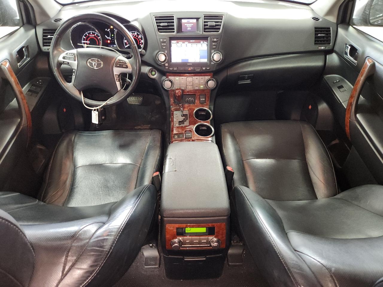 TOYOTA HIGHLANDER LIMITED