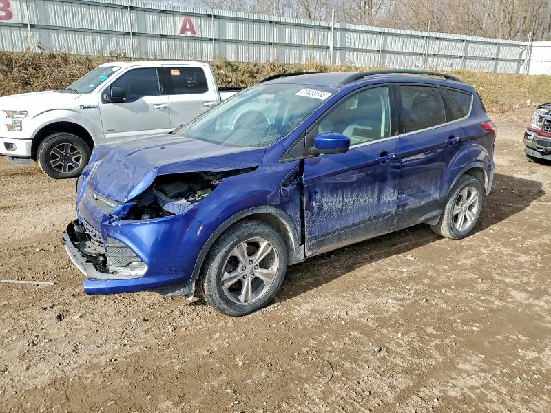 Global Auto Auctions: 2015 FORD ESCAPE SE