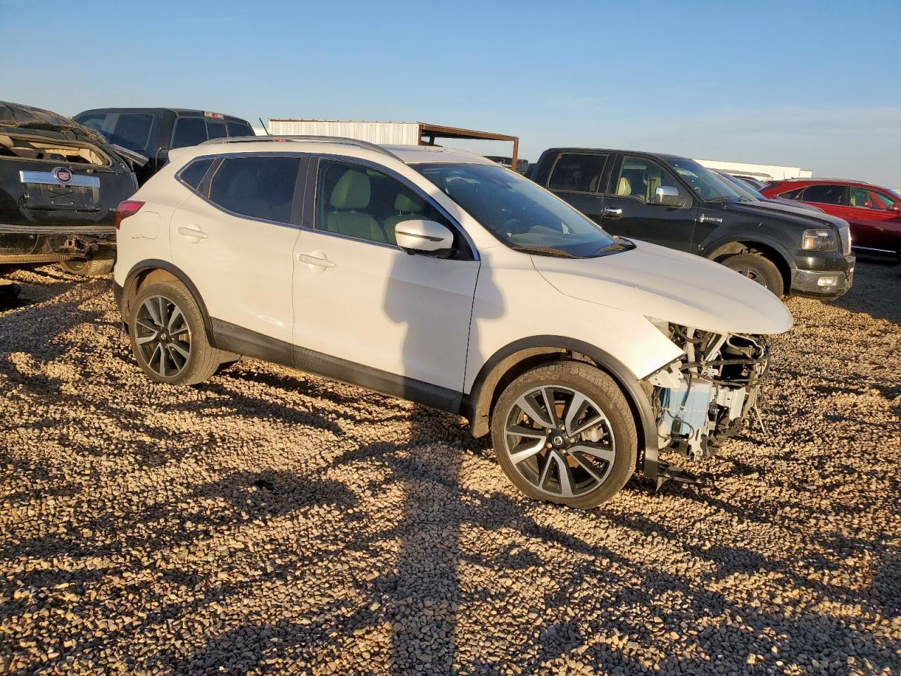 NISSAN ROGUE SPORT S