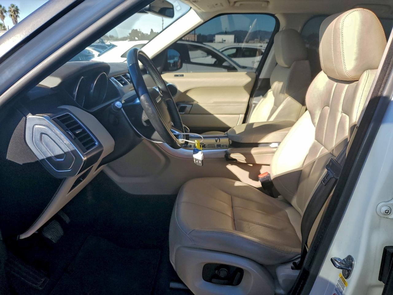 Lot #3311476236 2016 LAND ROVER RANGE ROVE