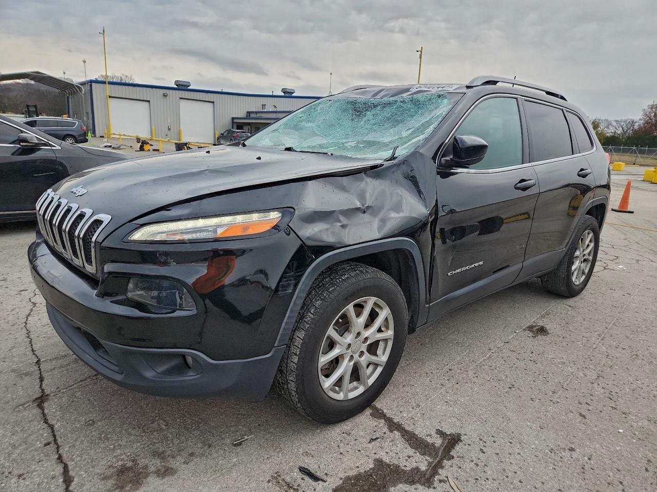 Lot #3316080248 2017 JEEP CHEROKEE L