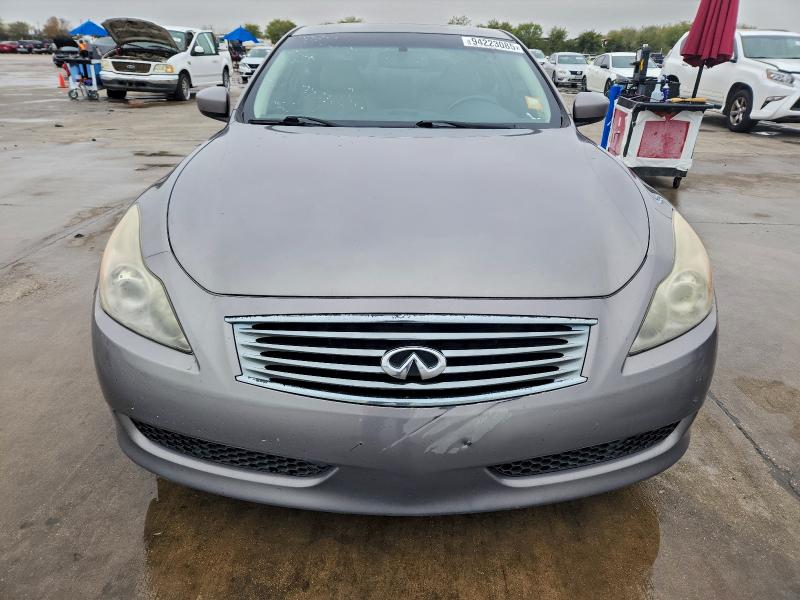 2008 INFINITI G37 BASE #3304820538