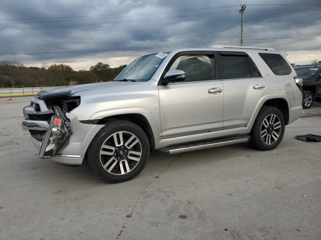 TOYOTA 4RUNNER SR5/SR5 PREMIUM