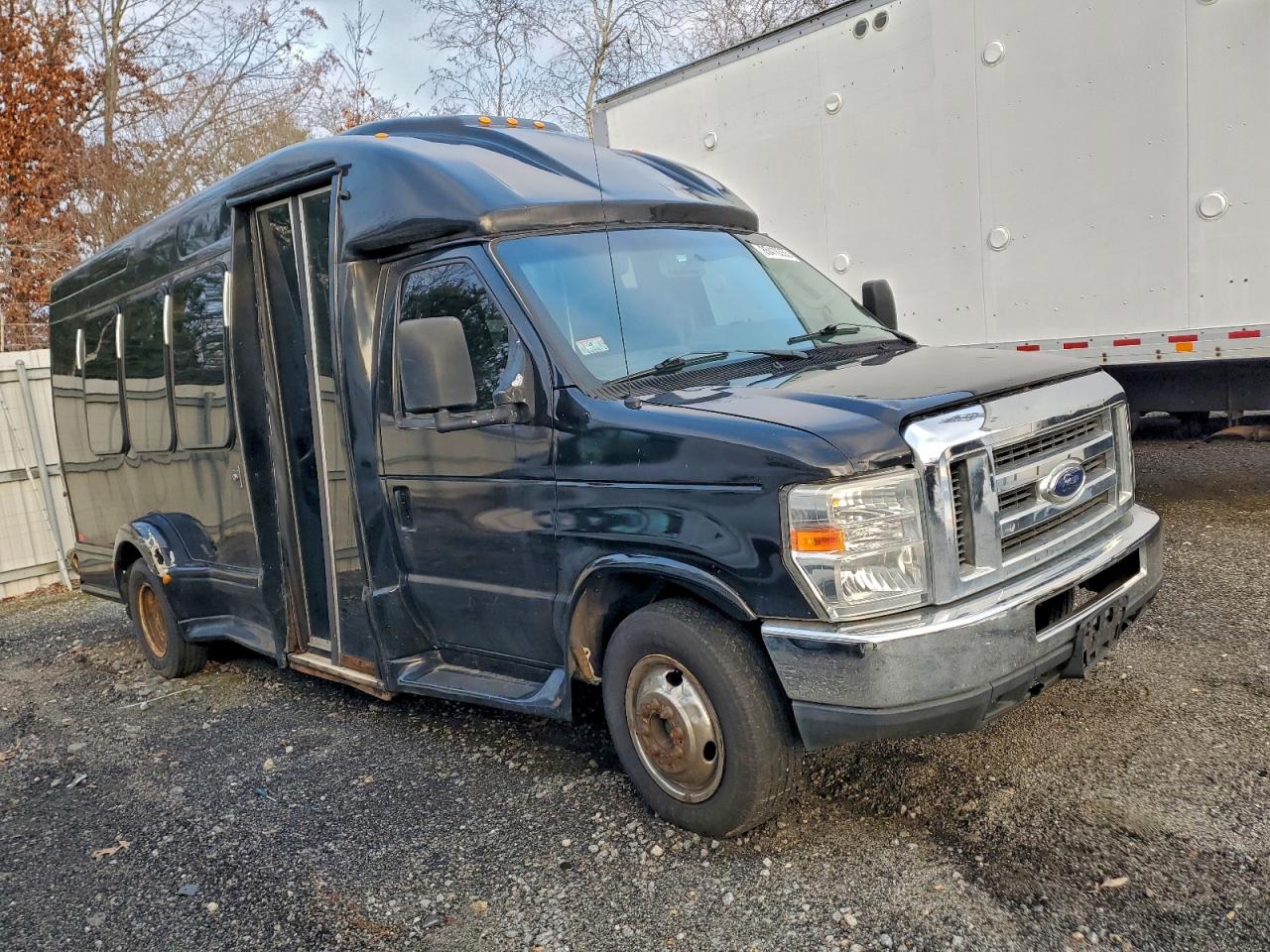 Lot #3301621635 2015 FORD ECONOLINE