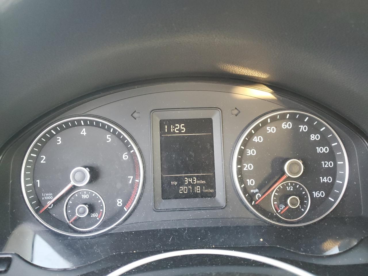 VOLKSWAGEN JETTA LIMITED